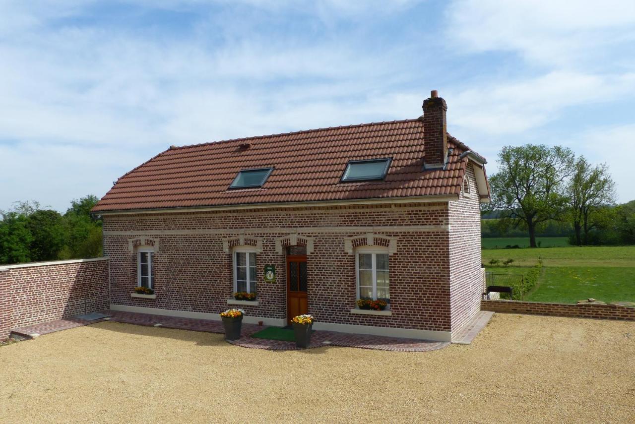 Gite La Maison D'Edouard Villers-Carbonnel Экстерьер фото